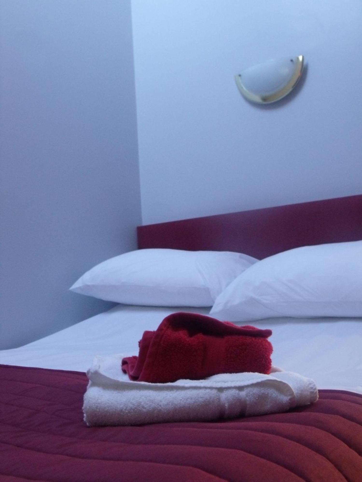 Hotel Stag Coach House Carmel Zimmer foto